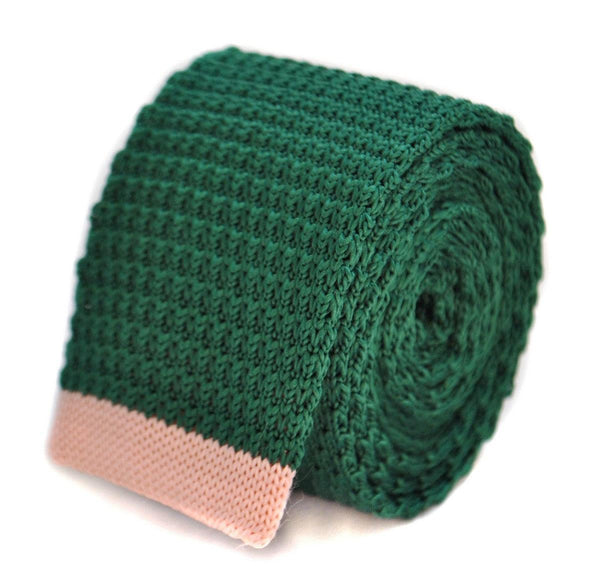 green skinny knitted tie with pink tip
